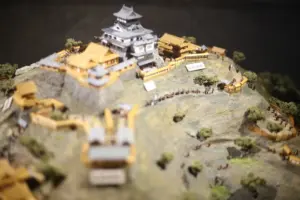 ミュージアムの展示城の復元ジオラマ